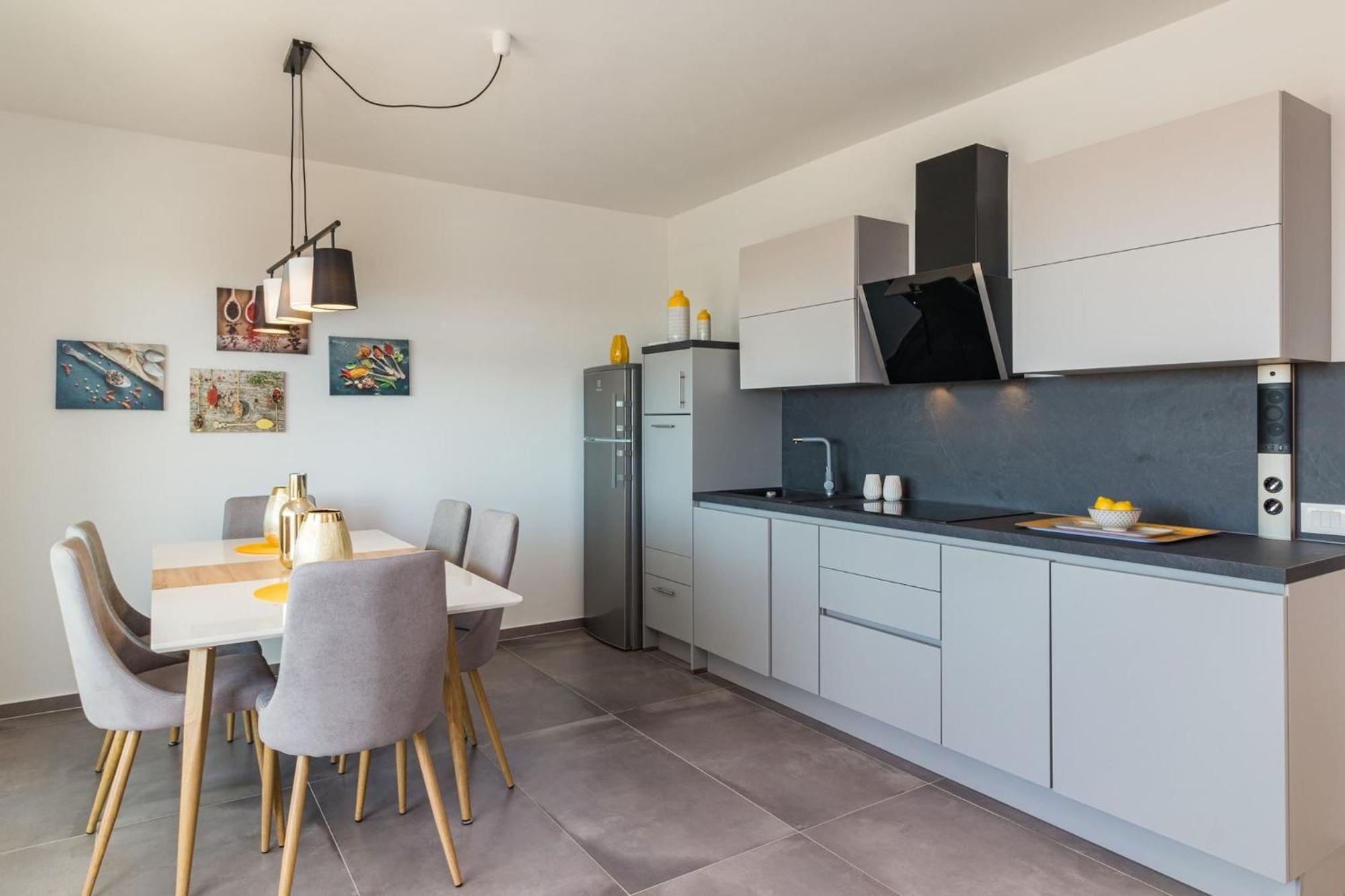 Penthouse Apartment Sax Медулин Экстерьер фото