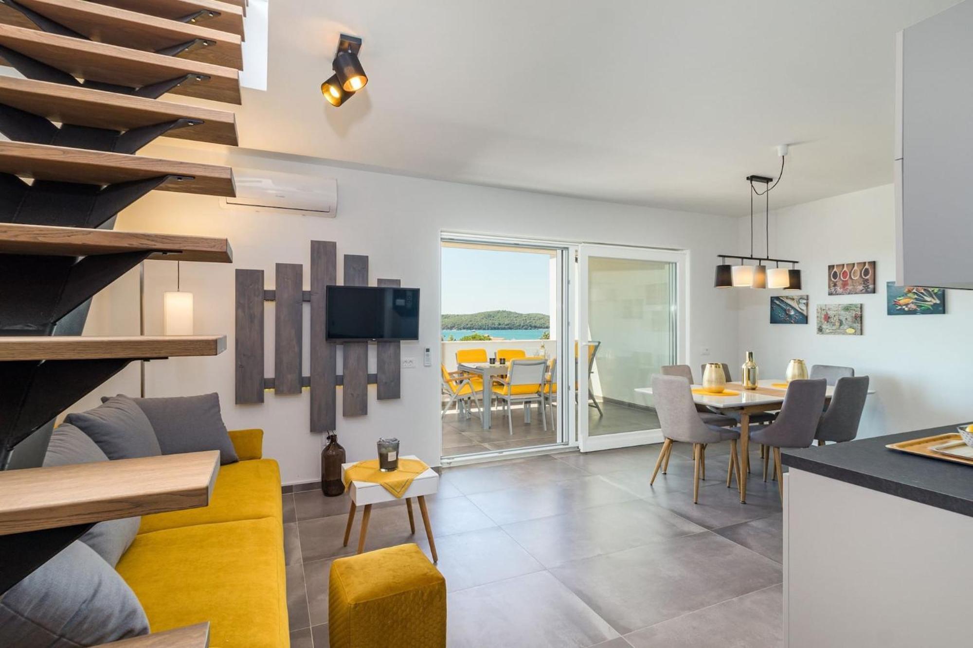 Penthouse Apartment Sax Медулин Экстерьер фото